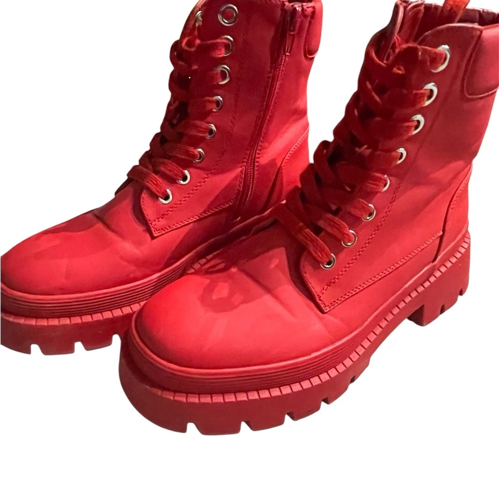 Red Women's Combat Boots - Picture 3 of 7